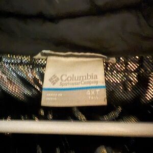 Columbia Black Vest